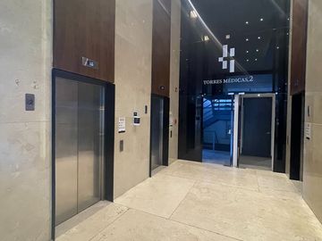 Excelente Consultorio en Venta/Renta en Torres Médicas II Angelopolis
