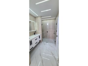Venta casa de lujo con vistas al mar urb. Playa Alta Sta Marianita.