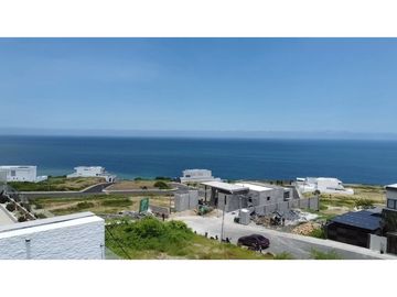 Venta casa de lujo con vistas al mar urb. Playa Alta Sta Marianita.