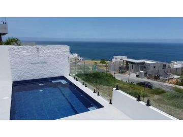 Venta casa de lujo con vistas al mar urb. Playa Alta Sta Marianita.