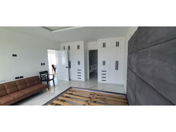 Venta casa de lujo con vistas al mar urb. Playa Alta Sta Marianita.