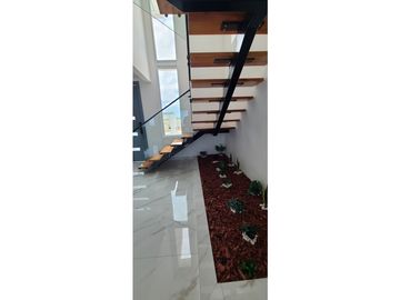 Venta casa de lujo con vistas al mar urb. Playa Alta Sta Marianita.