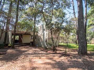 CASA DE LUJO EN VENTA EN HACIENDA SAN FRANCISCO, TAPALPA.