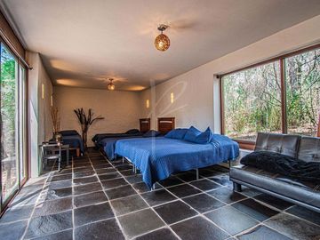 CASA DE LUJO EN VENTA EN HACIENDA SAN FRANCISCO, TAPALPA.