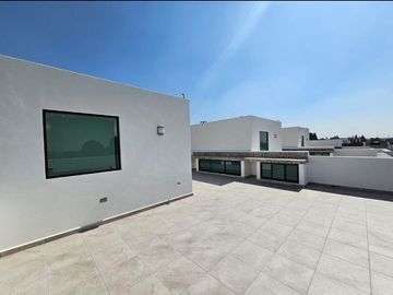 Casa en  venta con 3 recamaras en Cholula Puebla