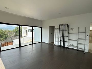 CASA ESTILO MINIMALISTA EN VENTA FINCAS DE SAYAVEDRA