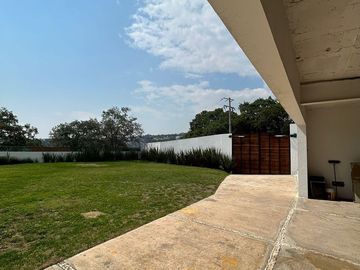 CASA ESTILO MINIMALISTA EN VENTA FINCAS DE SAYAVEDRA