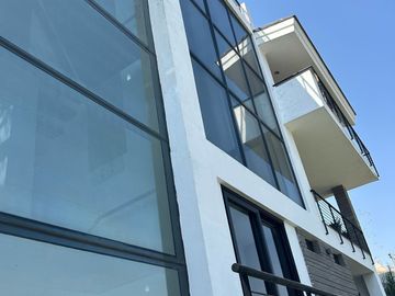 Linda Casa en Venta dentro de Coto en LAS CAÑADAS