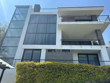 Linda Casa en Venta dentro de Coto en LAS CAÑADAS