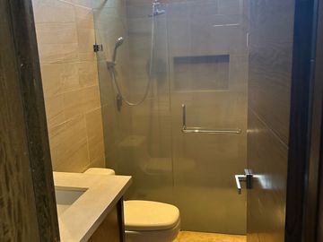 Linda Casa en Venta dentro de Coto en LAS CAÑADAS