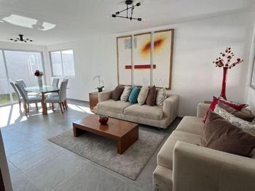 Casa en  venta de 3 recamaras en Cholula San Bernardino Tlaxcalancingo.