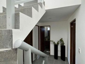 Casa en  venta de 3 recamaras en Cholula San Bernardino Tlaxcalancingo.