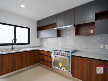 Casa en  venta Coto Carrara en  Zapopan norte