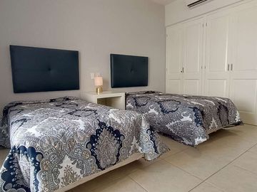 EXCLUSIVO REFUGIO DE DOS HABITACIONES FRENTE AL MAR