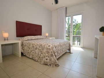 EXCLUSIVO REFUGIO DE DOS HABITACIONES FRENTE AL MAR