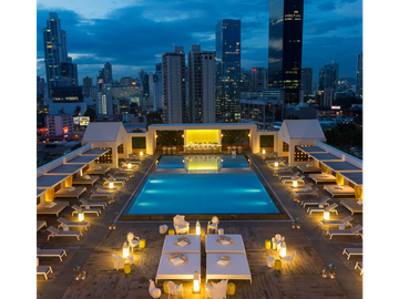 SEA CONFIABLE VENDE O ALQUILA APARTAMENTO PH YOO CON VISTA AL MAR