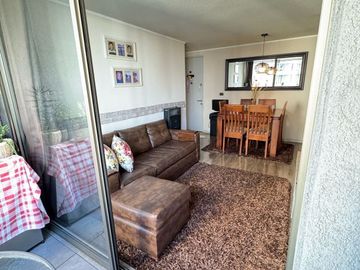 Se vende acogedor depto semi-nuevo en Macul