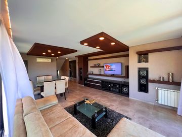 VENTA CASA DE CATEGORA EN CARLOS PAZ, ALTOS DE CARLOS PAZ