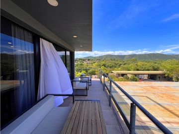 VENTA CASA DE CATEGORA EN CARLOS PAZ, ALTOS DE CARLOS PAZ