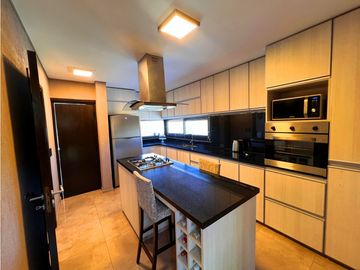 VENTA CASA DE CATEGORA EN CARLOS PAZ, ALTOS DE CARLOS PAZ