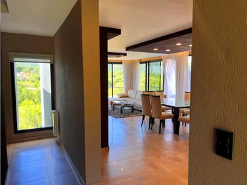 VENTA CASA DE CATEGORA EN CARLOS PAZ, ALTOS DE CARLOS PAZ