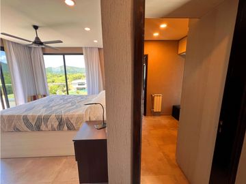 VENTA CASA DE CATEGORA EN CARLOS PAZ, ALTOS DE CARLOS PAZ