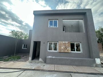 venta complejo a estrenar casas y dúplex luzuriaga