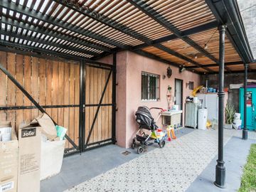 Casa VENTA Burzaco APTO CREDITO parque y piscina