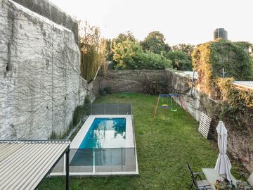 Casa VENTA Burzaco APTO CREDITO parque y piscina