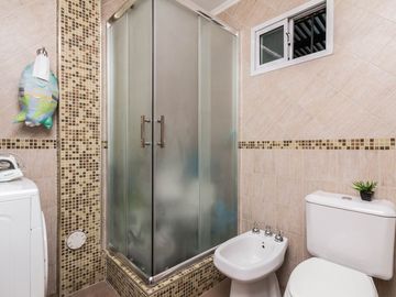 Casa VENTA Burzaco APTO CREDITO parque y piscina