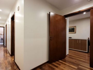 Venta Casa 5 amb jardin piscina Lomas San Isidro