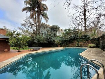 Venta Casa 5 amb jardin piscina Lomas San Isidro