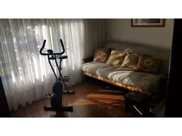 VENTA CASA 5 ambientes c/parque Florencio Varela