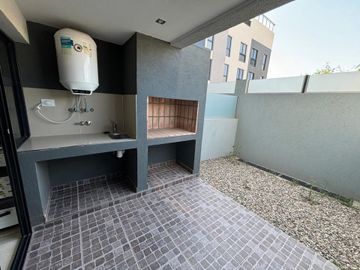 VENTA TRIPLEX VILLA CARLOS PAZ AMOBLADO