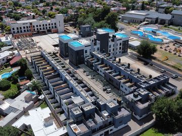 VENTA TRIPLEX VILLA CARLOS PAZ AMOBLADO