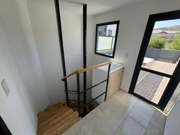 VENTA TRIPLEX VILLA CARLOS PAZ AMOBLADO