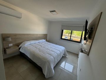 VENTA TRIPLEX VILLA CARLOS PAZ AMOBLADO