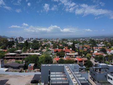 VENTA TRIPLEX VILLA CARLOS PAZ AMOBLADO