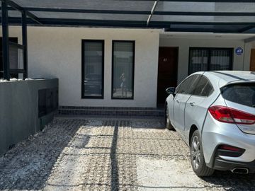 VENTA TRIPLEX VILLA CARLOS PAZ AMOBLADO