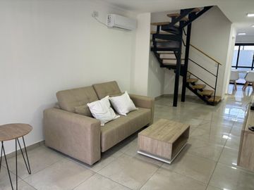VENTA TRIPLEX VILLA CARLOS PAZ AMOBLADO