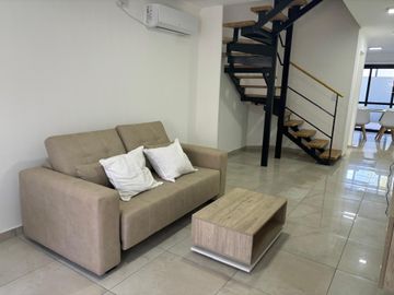 VENTA TRIPLEX VILLA CARLOS PAZ AMOBLADO
