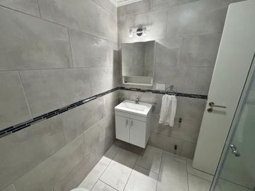 VENTA TRIPLEX VILLA CARLOS PAZ AMOBLADO