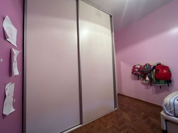 VENTA PH 5AMB EXELENTE COCHERA PATIO CASTELAR NTE