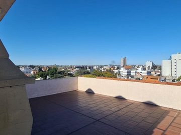 VENTA DEPARTAMENTO 2 AMBIENTES CON COCHERA WILDE