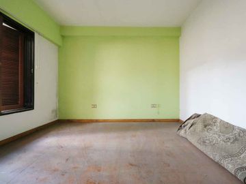CASA EN VENTA CON PATIO TERRAZA COCHERA SAN JUSTO