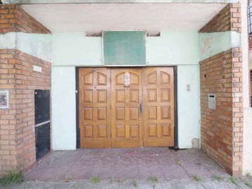 CASA EN VENTA CON PATIO TERRAZA COCHERA SAN JUSTO