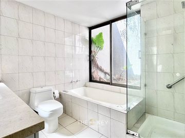 Casa en Venta en Cam. Del Yunque - Cam. El Mirador
