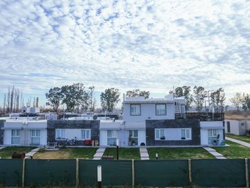 Venta Casa a estrenar APTA CREDITO CIPOLLETTI
