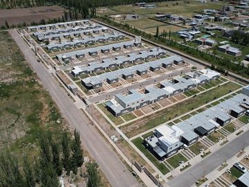 Venta Casa a estrenar APTA CREDITO CIPOLLETTI