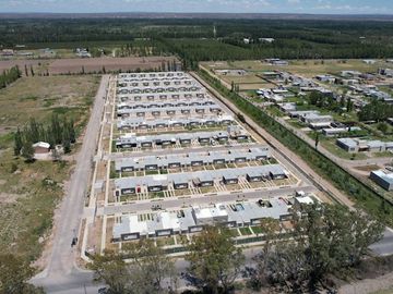 Venta Casa a estrenar APTA CREDITO CIPOLLETTI